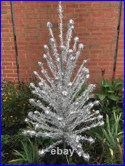 Vtg Pom Pom Silver Aluminum Christmas Tree 6 1/2 ft 91 Branches in Box Sparkles
