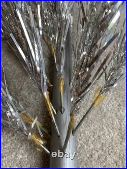 Vtg The Holiday Aluminum Hanging Wall Or Door Tinsel Christmas Tree K2000 Boxed