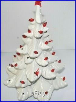 Vtg White 2 Piece Ceramic Christmas Tree Atlantic Mold 17 withRed Lights & Birds