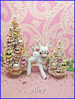 Vtg White Christmas PINK Crystal Rhinestone REINDEER W TWO PINK FROSTED TREES