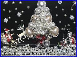 Wear Pin (Or) Framed Jewelry Art Vintage Rhinestone Christmas Tree Brooch LaHeir