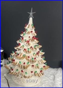 White /gold Ceremic Xmas Tree Hand Painted 17 Without Star 18.5 With VTG 1981